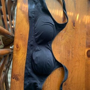 Women’s Black bra